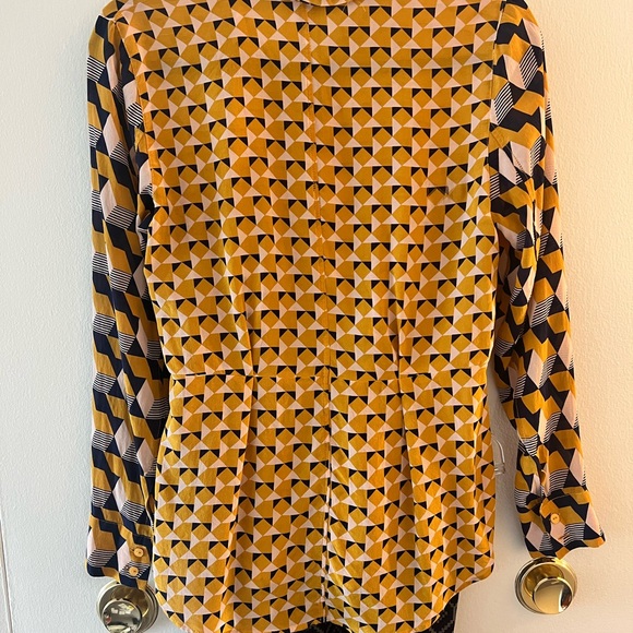 H&M 2pc Blouse and Slacks set - Picture 3 of 6